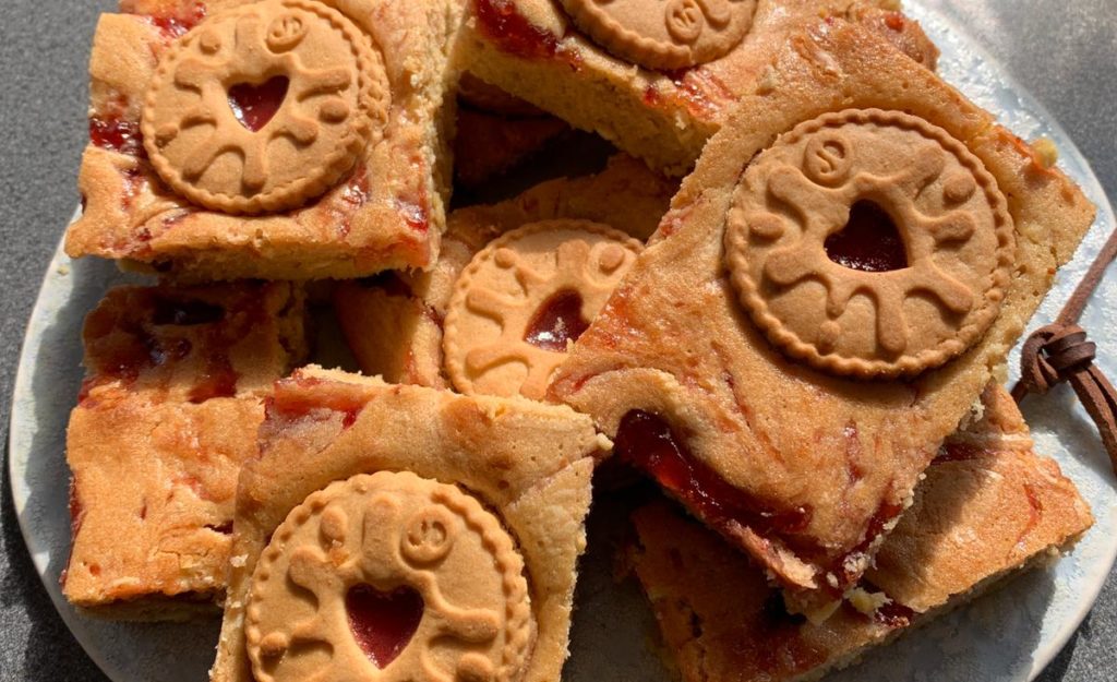 Jammy Dodger Blondies